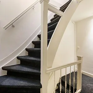 https://adams-suite.amsterdamhotelsnl.com