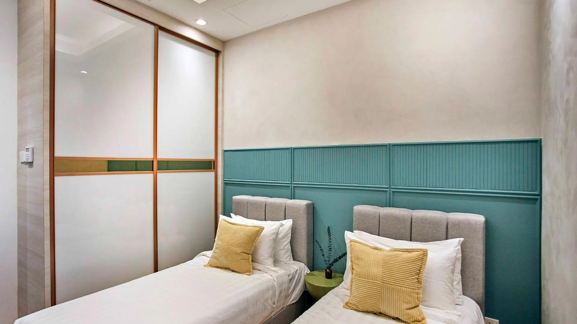 Royce Residence Klcc By Cobnb Куала-Лумпур Малайзия