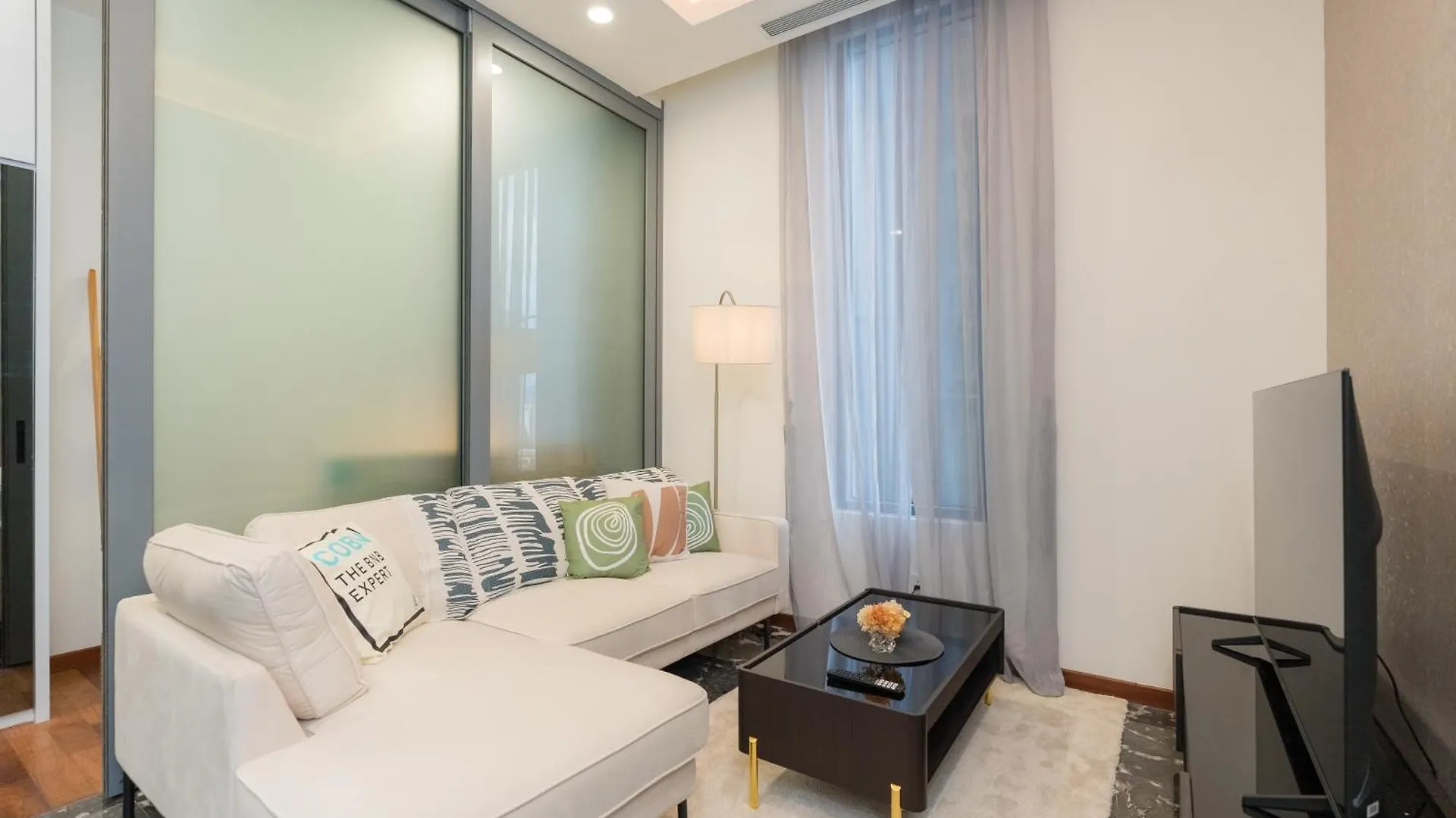 Royce Residence Klcc By Cobnb Куала-Лумпур Апартаменты